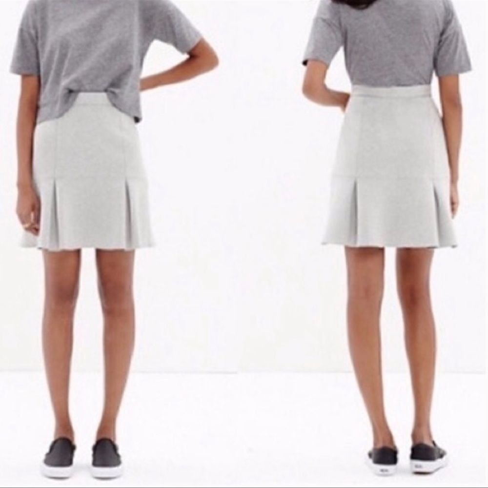 Madewell Light Grey Pleated Scuba Trumpet Mini Skirt 2